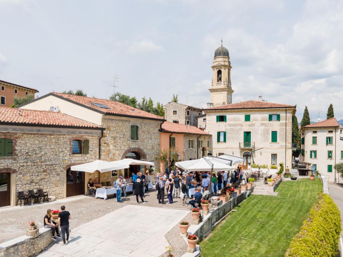 Castrum Wine Relais Hotel San Pietro in Cariano Exterior photo